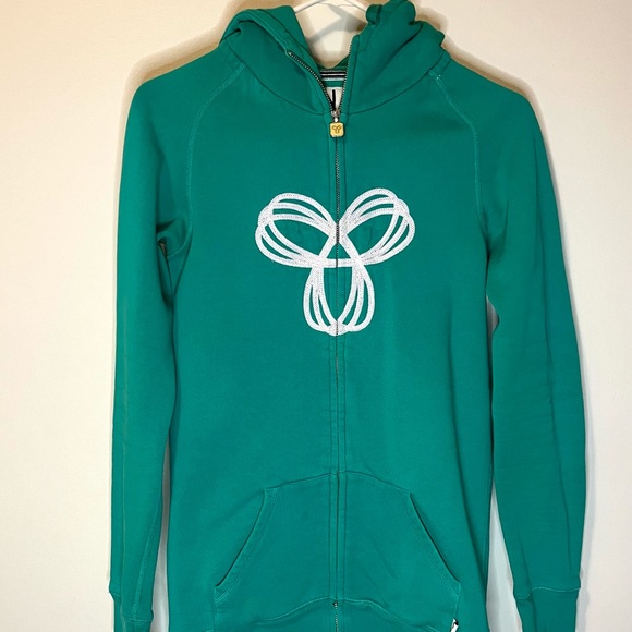 ✨ TNA✨Size XS hoodie. Green.  Very good pre-loved condition ❤️ - Picture 1 of 4